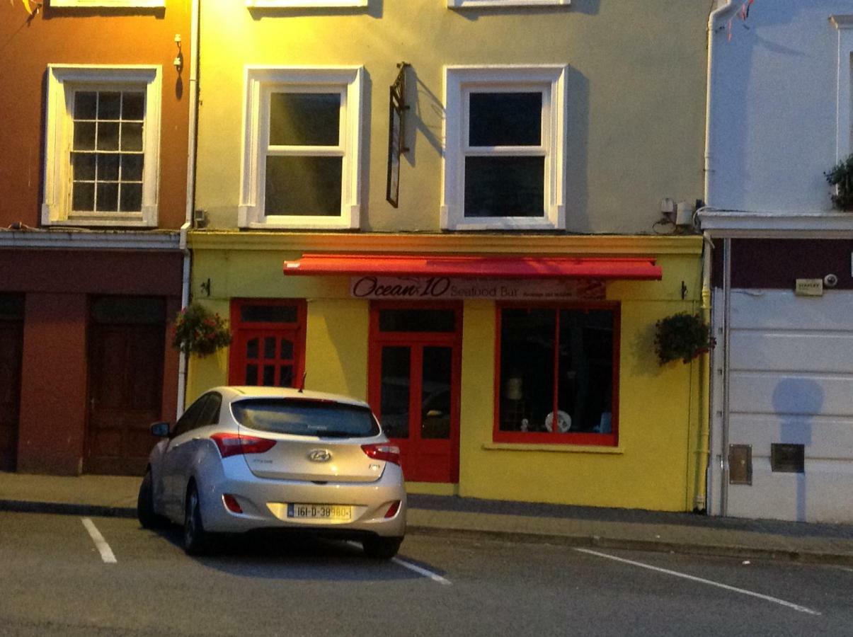 Sheehans On Main Street Kenmare Exterior photo